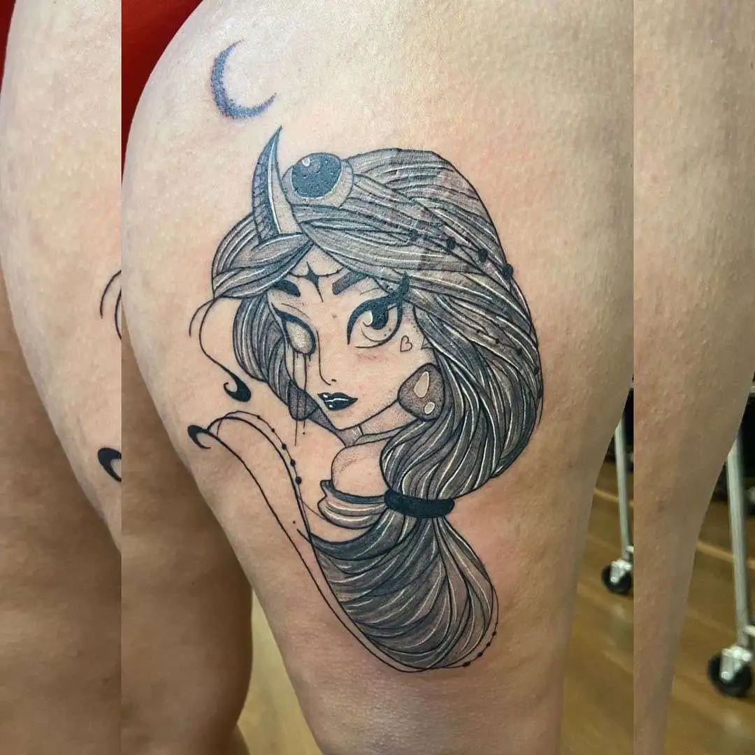 Tatouage par Lady Venus Copyright Calvanostra