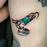 Tatouage par Zaza Del Rey Copyright Calvanostra