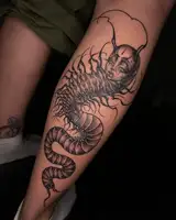 Tatouage par MAD Copyright Calvanostra