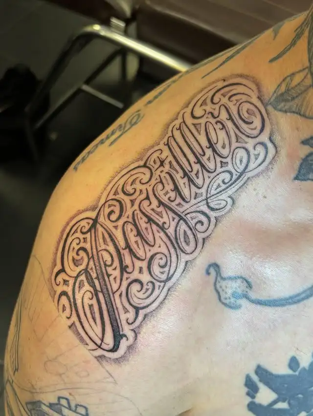 Tatouage par MAAX