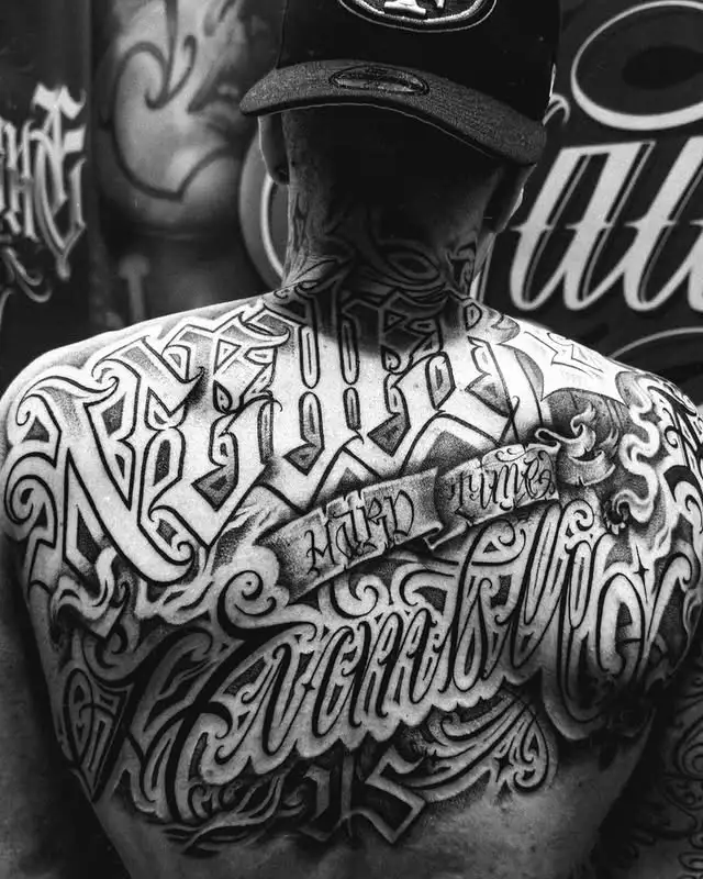 Tatouage par MAAX