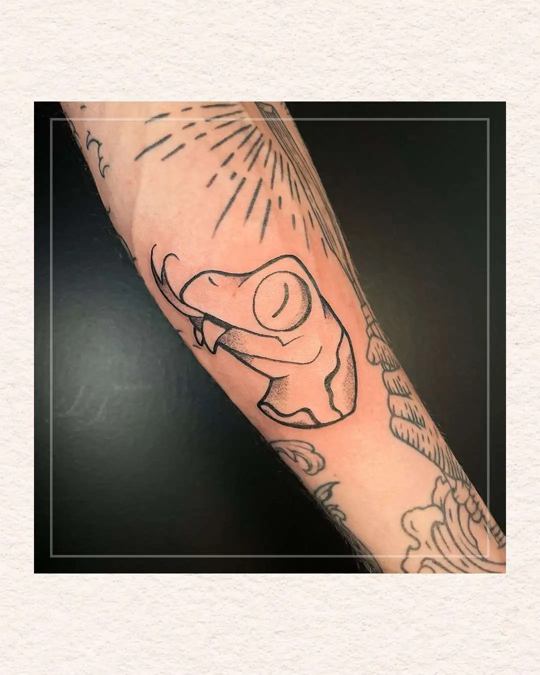 Tatouage par La dame aux serpents