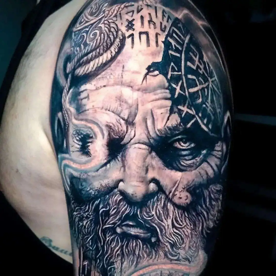 Tatouage par Ivan V Cruz