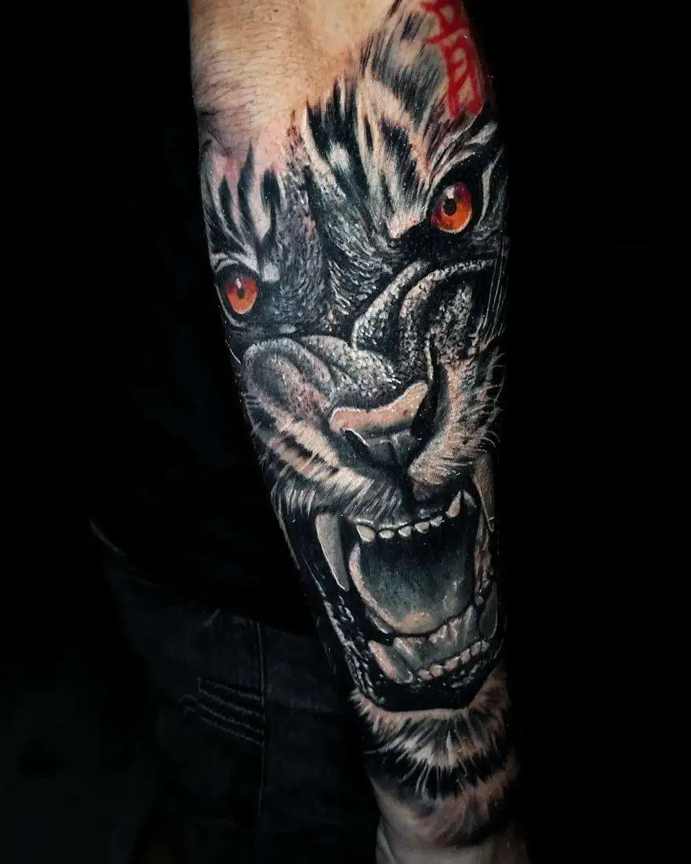 Tatouage par Ivan V Cruz Copyright Calvanostra