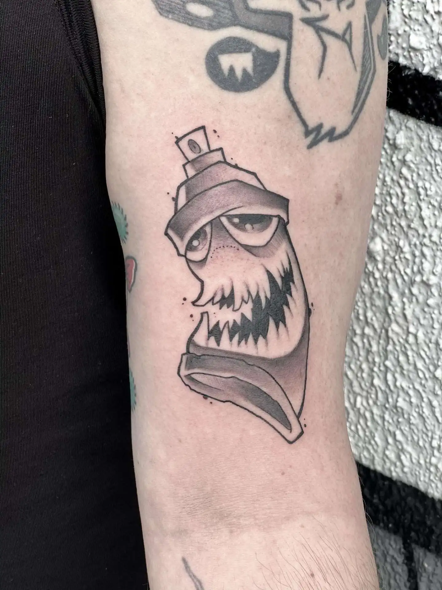 Tatouage par Kid Baz Copyright Calvanostra